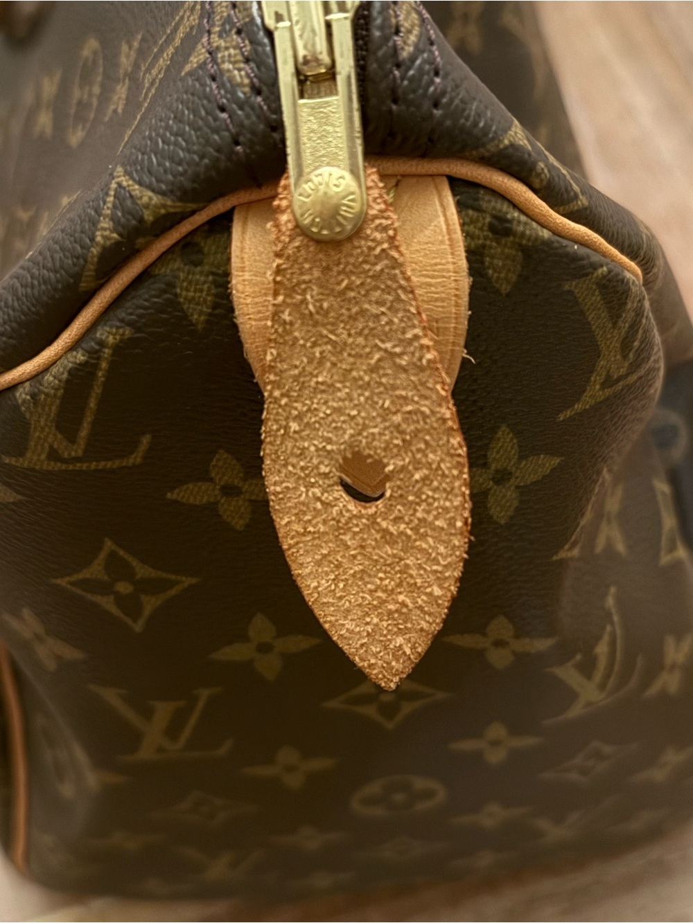 Louis Vuitton Speedy 40 Monogram - Discontinued Archival - VGVC - Picture 16 of 16
